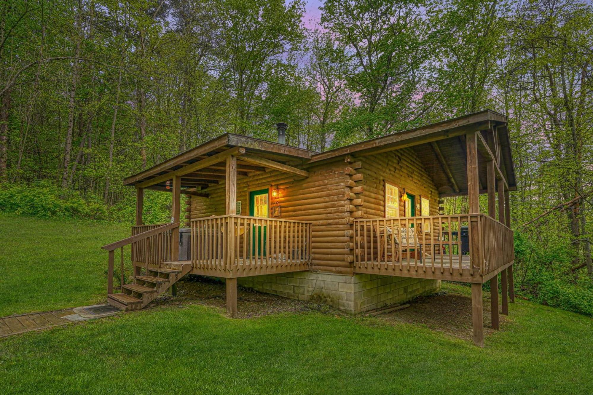 Blue Rose Cabins - Rosebud Cabin Logan Bagian luar foto