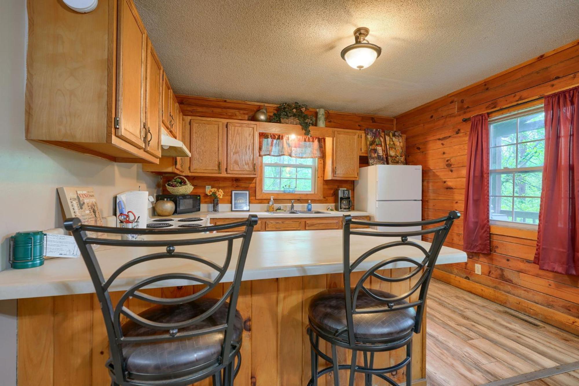 Blue Rose Cabins - Rosebud Cabin Logan Bagian luar foto